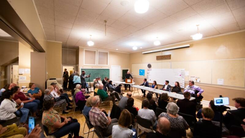 FULL VIDEO: Calgary Ward 8 candidate debate at Cliff Bungalow-Mission