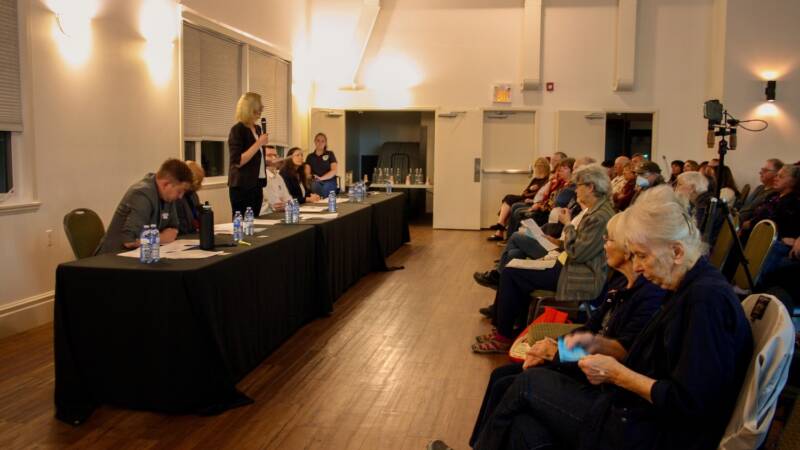 FULL VIDEO: Calgary Ward 1 candidate debate in Bowness